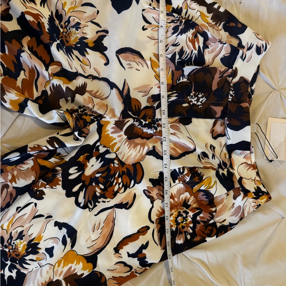 Industry Floral Wide-Leg Pants Silky Size 8 NWT - Picture 9 of 11